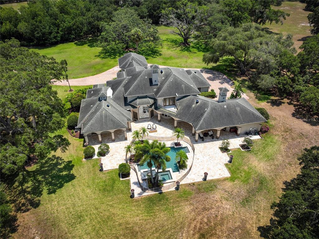 Picture of 550 E East Lake Road N, Tarpon Springs, FL 34688