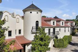 Picture of 1250 S Pennsylvania Avenue Unit 8, Winter Park, FL 32789