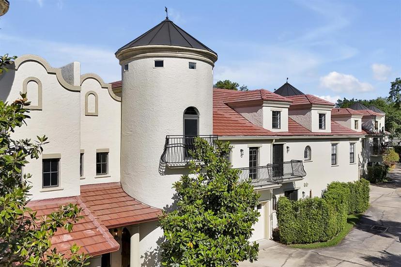 Picture of 1250 S Pennsylvania Avenue Unit 8, Winter Park FL 32789