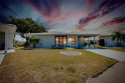 Picture of 472 Circlewood Drive Unit L9, Venice, FL 34293