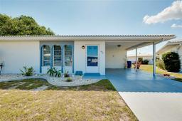 Picture of 472 Circlewood Drive Unit L9, Venice, FL 34293