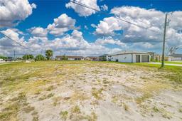 Picture of 802 SW 31St Terrace, Cape Coral, FL 33914