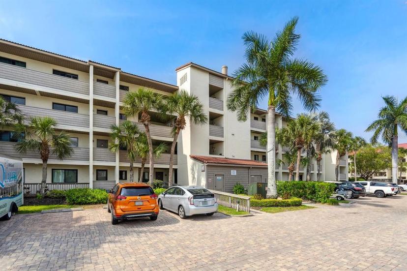 Picture of 6236 Midnight Pass Road Unit 304, Sarasota FL 34242