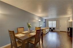 Picture of 315 30Th Avenue W Unit B207, Bradenton, FL 34205