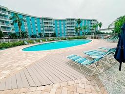 Picture of 3315 58Th Avenue S Unit 414, St Petersburg, FL 33712