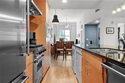 Picture of 1120 E Kennedy Boulevard Unit 827, Tampa, FL 33602