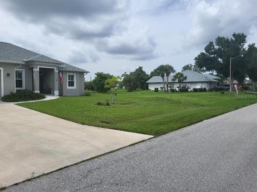 Picture of 48 Long Meadow Lane, Rotonda West FL 33947