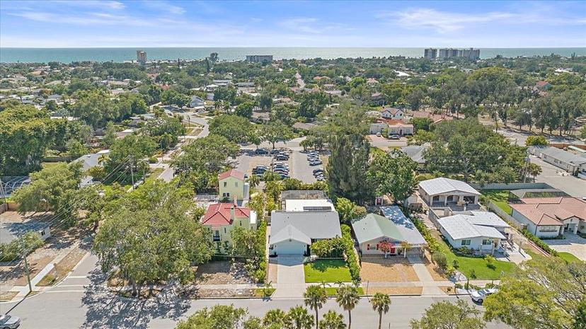 Picture of 536 Riviera Street, Venice FL 34285