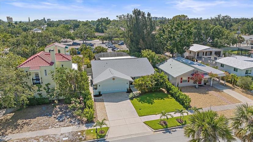 Picture of 536 Riviera Street, Venice FL 34285