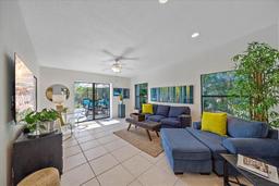 Picture of 536 Riviera Street, Venice, FL 34285