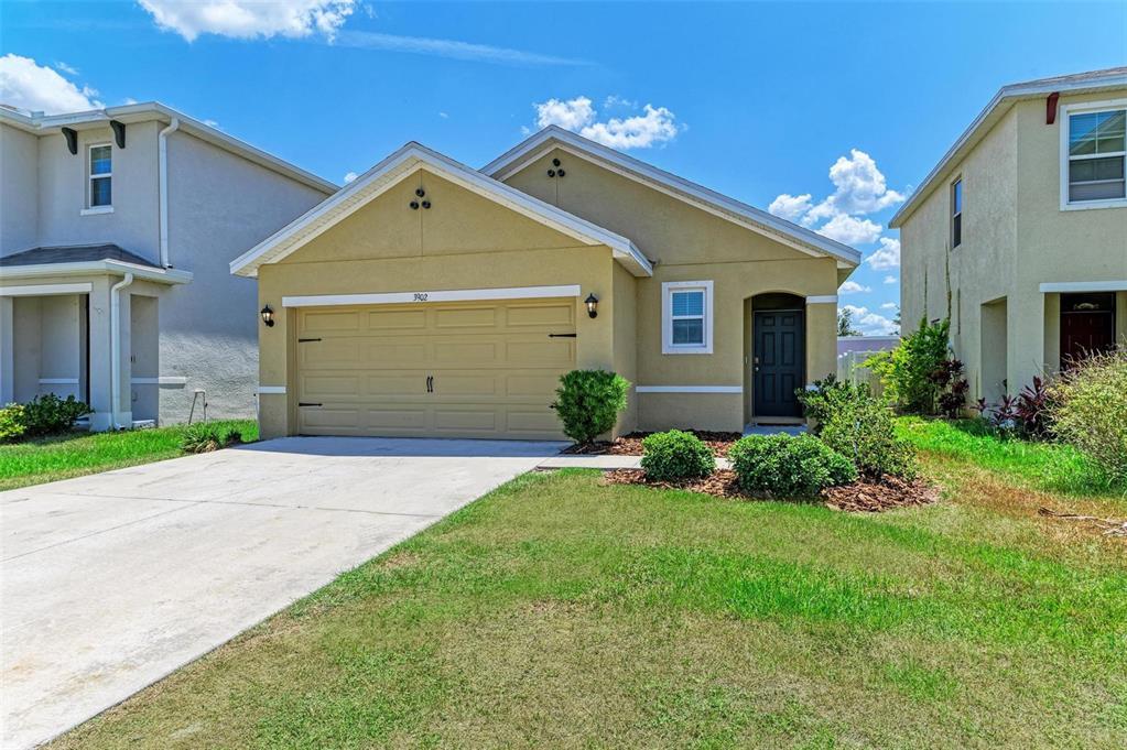 Picture of 3902 Willow Hammock Drive, Palmetto, FL 34221