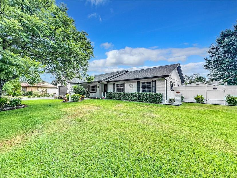 Picture of 4102 Stonehenge Road, Mulberry FL 33860
