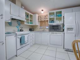Picture of 1550 Hillcrest Drive, The Villages, FL 32159