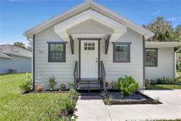 Picture of 702 S Myrtle Avenue, New Smyrna Beach, FL 32168