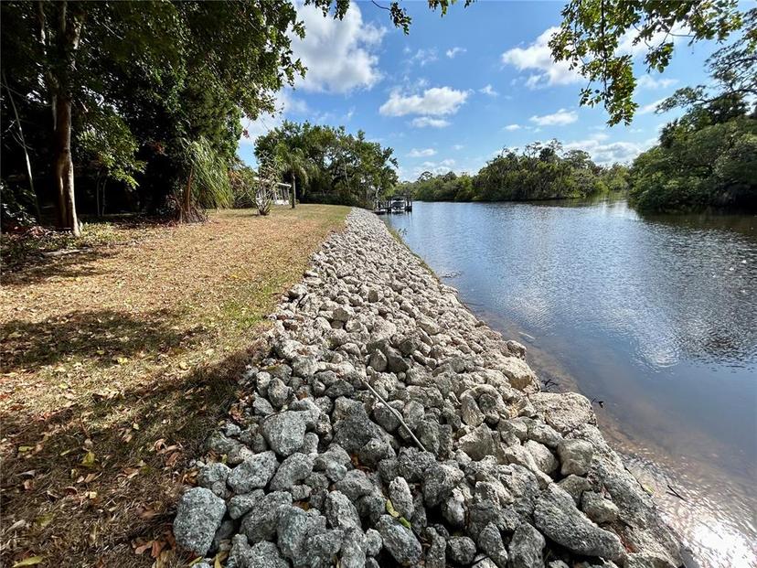 Picture of 3637 Mineola Drive, Sarasota, FL 34239