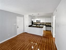 Picture of 4350 Perkinshire Lane Unit 111, Orlando, FL 32822