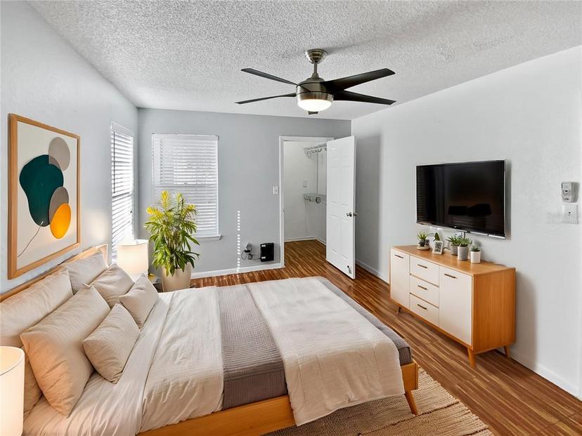 Picture of 4350 Perkinshire Lane Unit 111, Orlando FL 32822