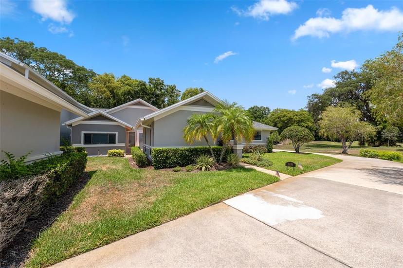 Picture of 2639 Royal Liverpool Drive, Tarpon Springs FL 34688