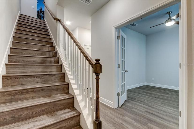 Picture of 9589 Cavendish Drive, Tampa FL 33626