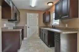 Picture of 115 Malauka Radial, Ocklawaha, FL 32179