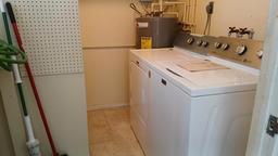 Picture of 6263 Green View Circle Unit 107, Sarasota, FL 34231