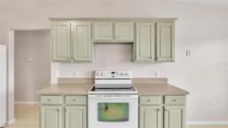 Picture of 5879 Swallow Drive, Lakeland, FL 33809