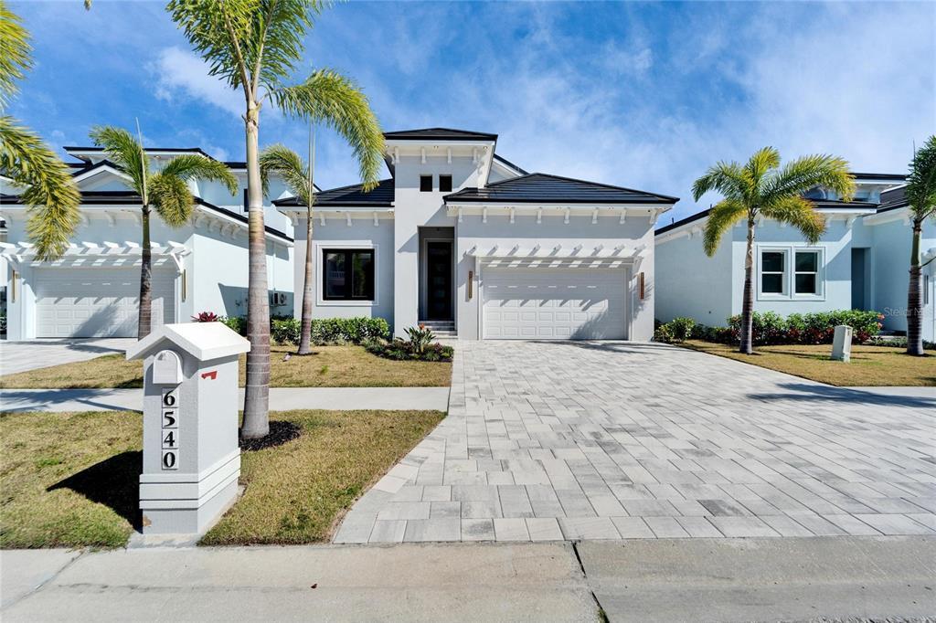 Picture of 6540 Simone Shores Circle, Apollo Beach, FL 33572