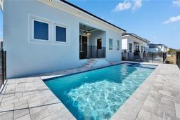 Picture of 6542 Simone Shores Circle, Apollo Beach, FL 33572