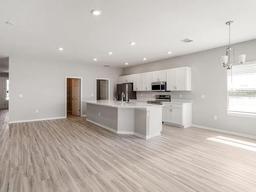 Picture of 2101 Summerlake Drive, Auburndale, FL 33823