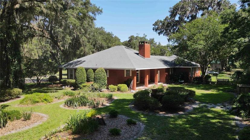 Picture of 3554 County Road 216, Oxford FL 34484