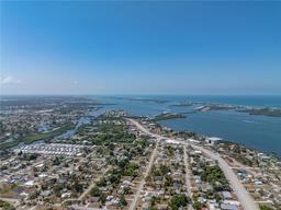 Picture of 65 Beverly Circle, Englewood, FL 34223