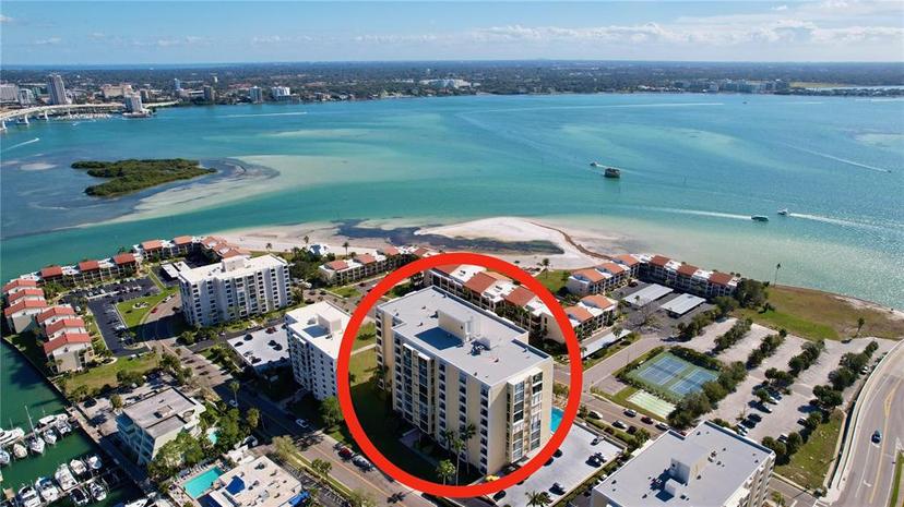 Picture of 830 S Gulfview Boulevard Unit 305, Clearwater Beach FL 33767