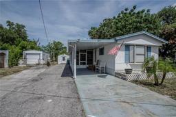 Picture of 1306 Westland Drive, Tavares, FL 32778