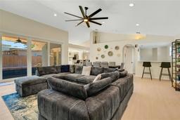 Picture of 14147 81St Avenue, Seminole, FL 33776