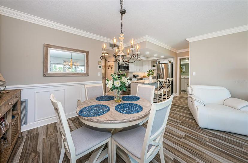 Picture of 4900 Brittany Drive S Unit 204, St Petersburg FL 33715