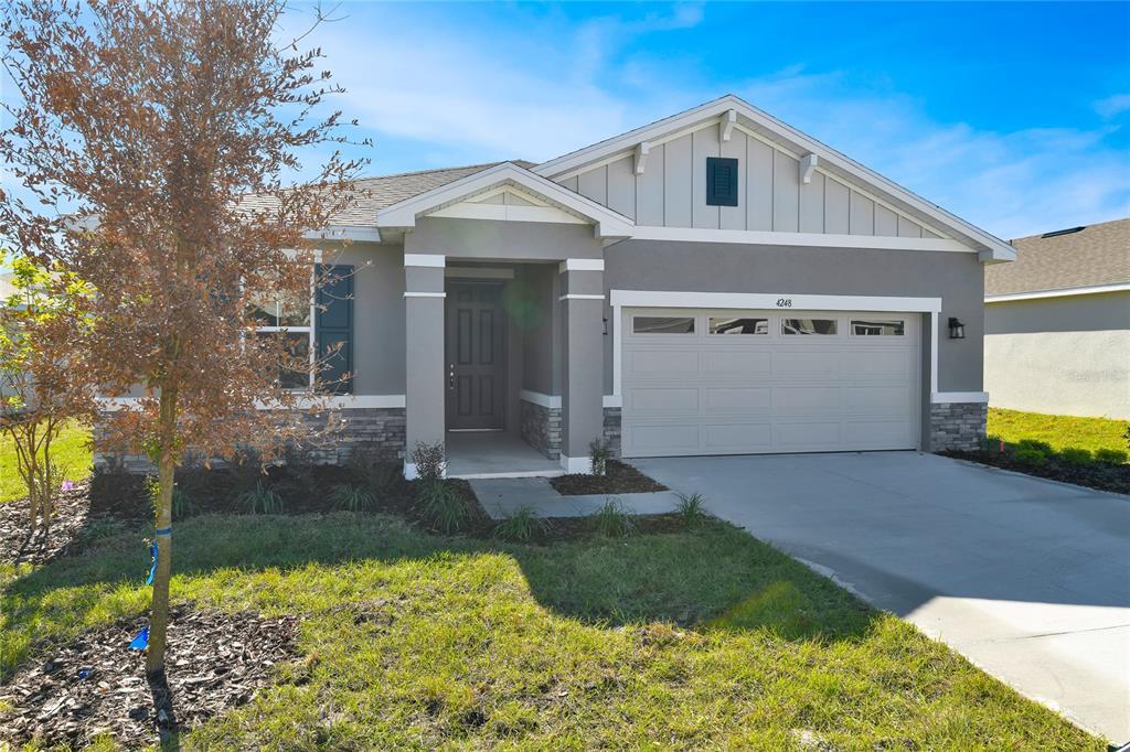 Picture of 4248 Sawtooth Court, Tavares, FL 32778