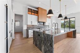 Picture of 5006 W San Miguel Street, Tampa, FL 33629
