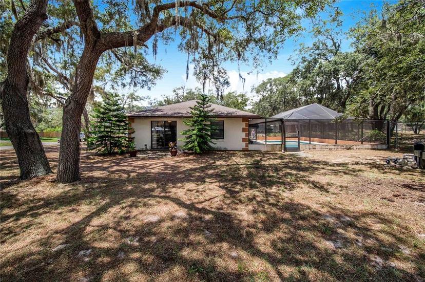 Picture of 8881 Cypresswood Drive, Lake Wales FL 33898