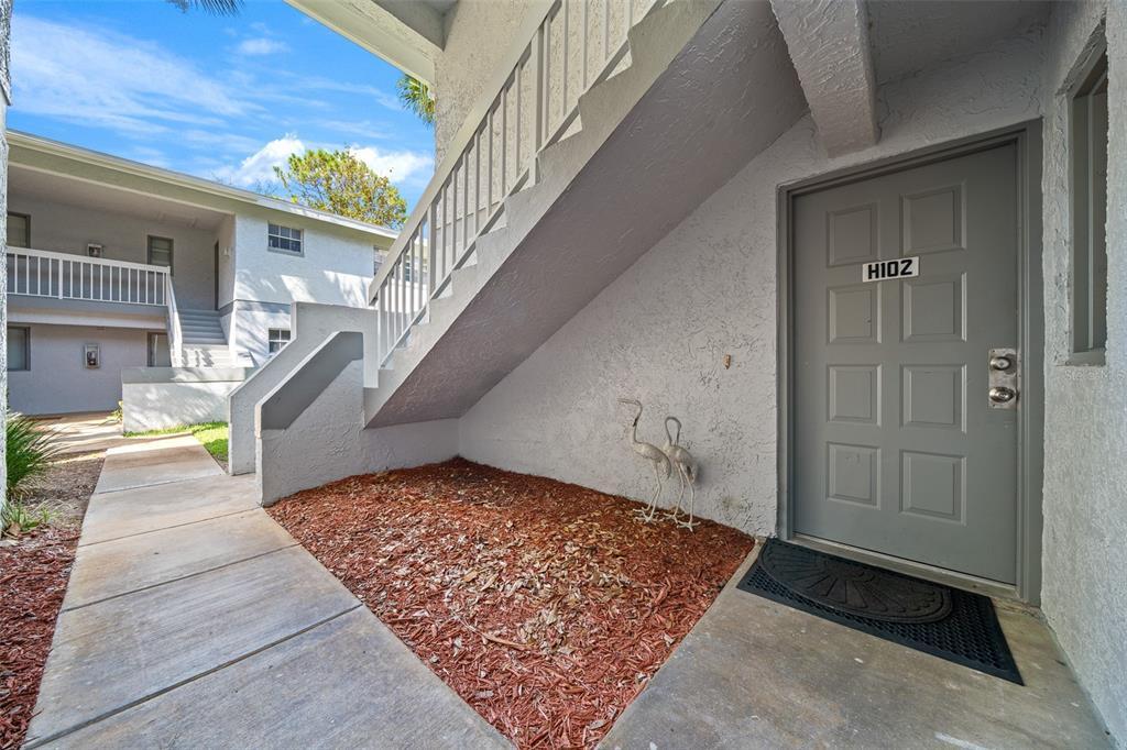 Picture of 567 Midway Track Unit H102, Ocala, FL 34472