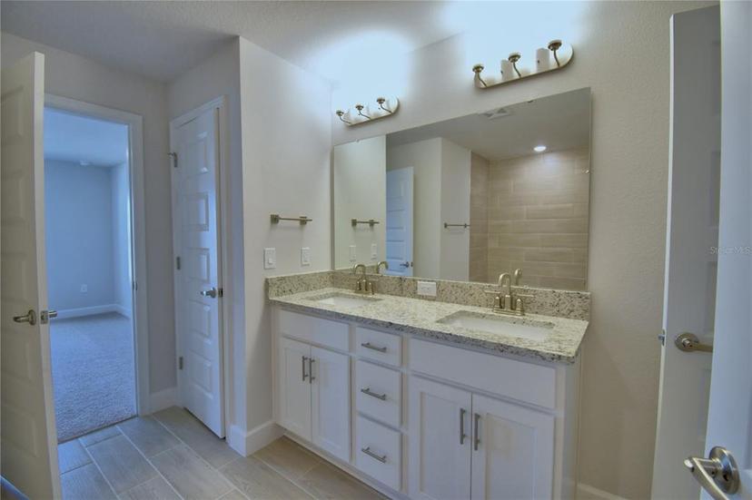 Picture of 4687 Grandview Glen Drive, Auburndale FL 33823