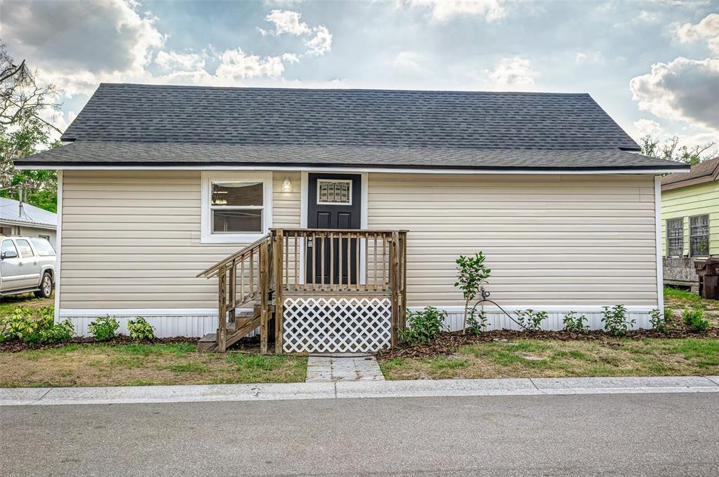 Picture of 401 SW 1St Avenue, Mulberry, FL 33860