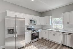 Picture of 401 SW 1St Avenue, Mulberry, FL 33860