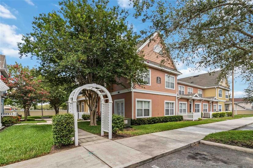 Picture of 2211 San Vittorino Circle Unit 105, Kissimmee FL 34741