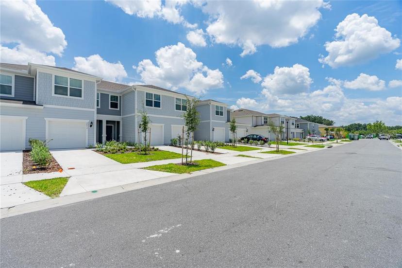 Picture of 2609 Bright Jewel Street Unit 2909, Kissimmee FL 34746