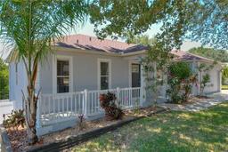 Picture of 831 Scenic View Circle, Minneola, FL 34715