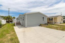Picture of 4391 Maple Avenue, Edgewater, FL 32141