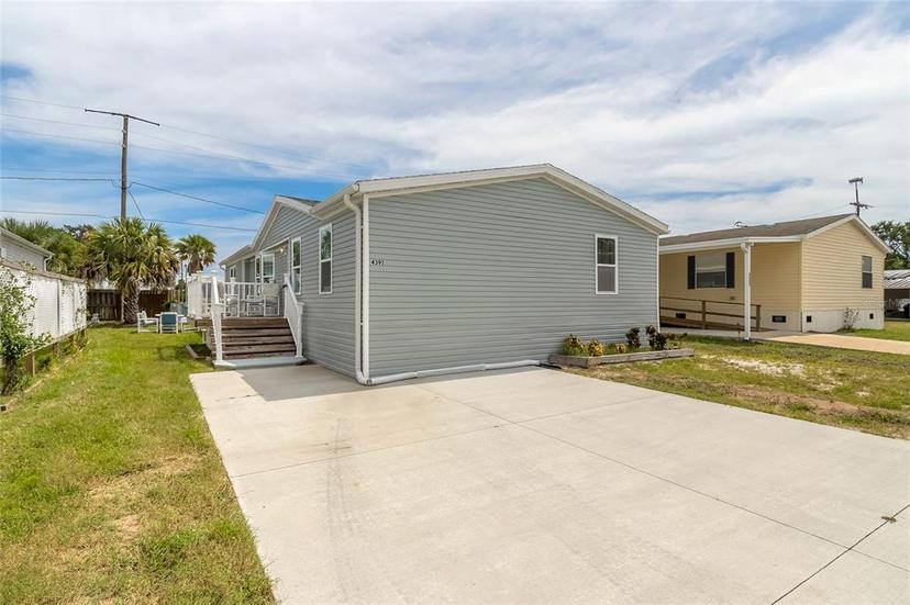Picture of 4391 Maple Avenue, Edgewater FL 32141