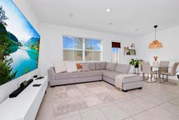 Picture of 763 Longboat Drive, Davenport, FL 33896