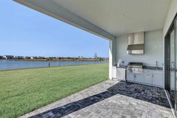 Picture of 2605 Waterfront Circle, Sarasota, FL 34240