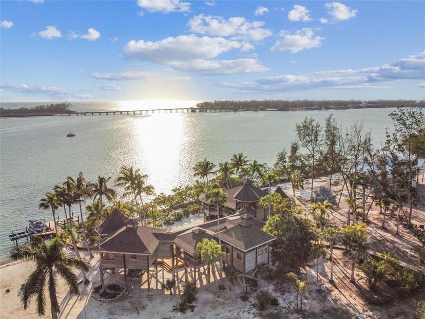 Picture of 7147 La Lenaire Drive, Longboat Key FL 34228